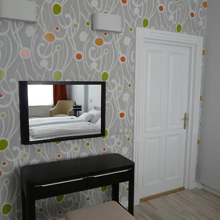 Apart Otel Soleil Apartman Szeged Segedin