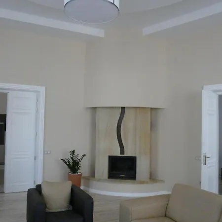 Soleil Apartman Szeged Apart Otel 4*